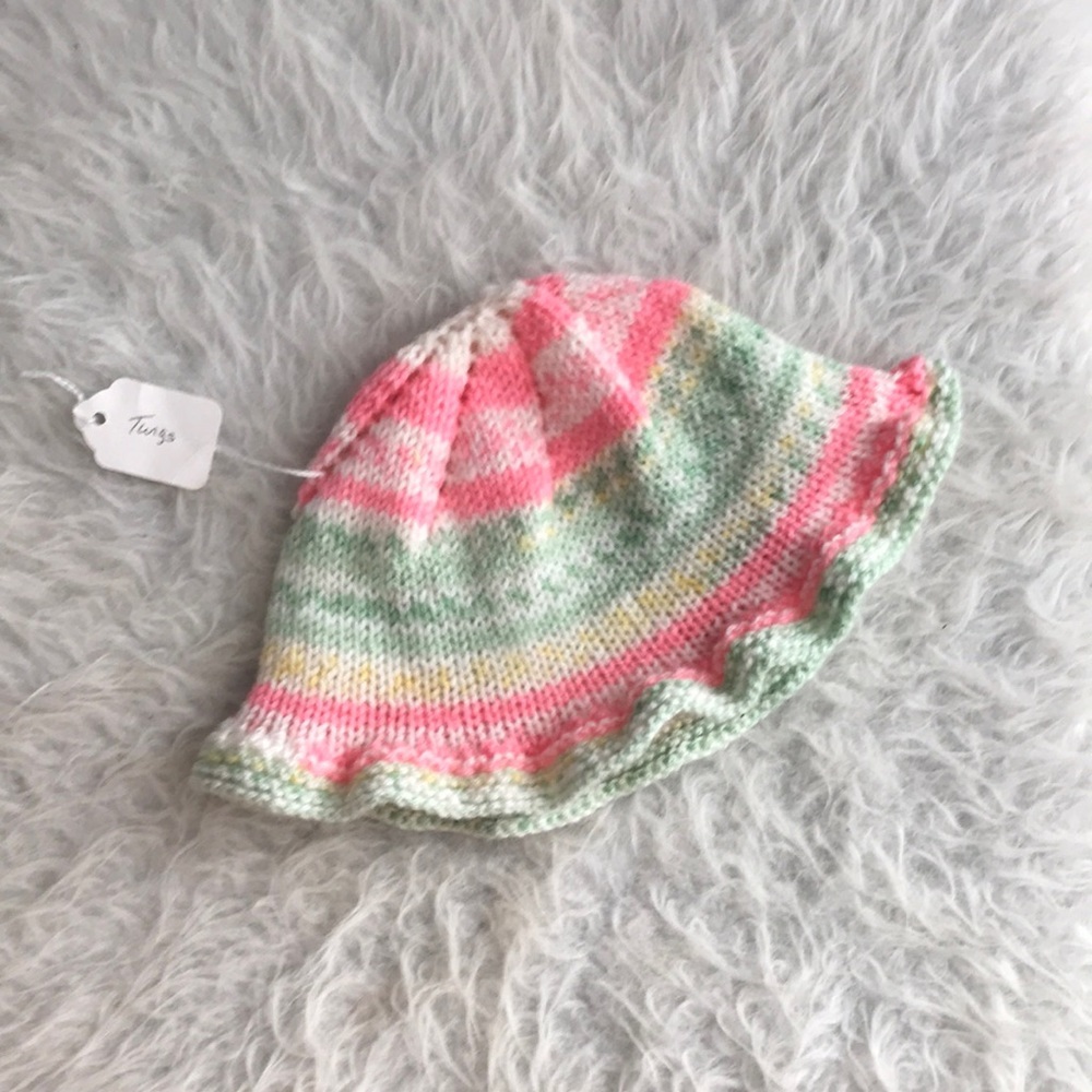 NWT! Knitted winter baby hat
